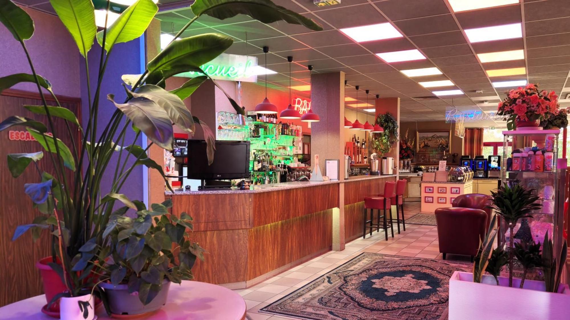 Hotel Siatel Besancon Chateaufarine Buitenkant foto