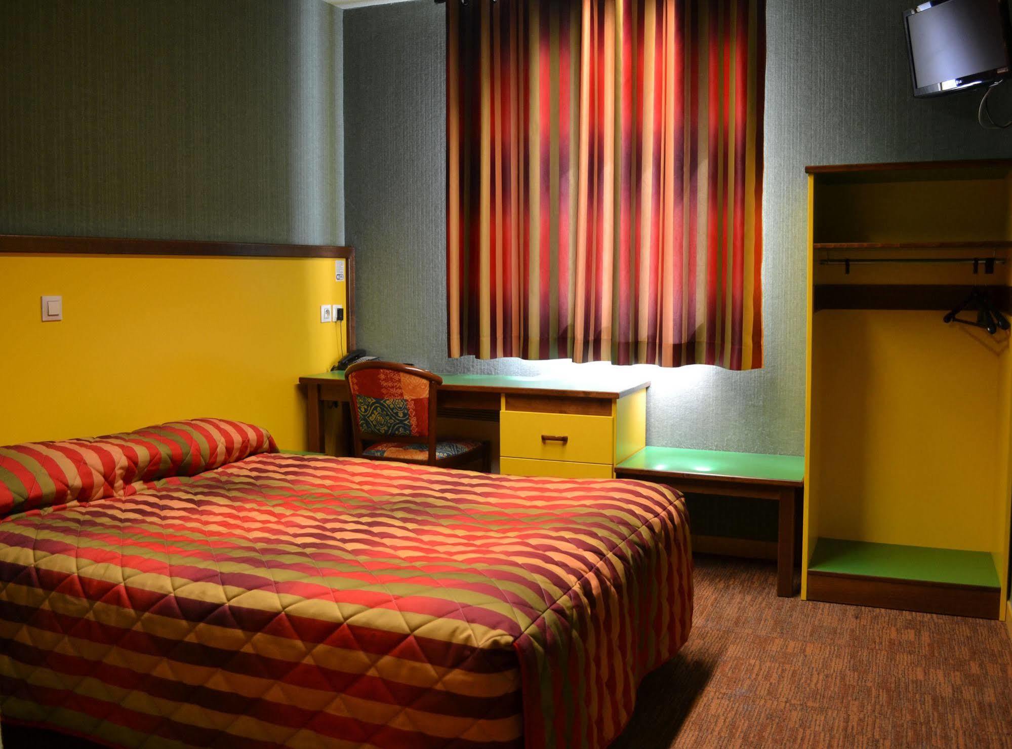 Hotel Siatel Besancon Chateaufarine Buitenkant foto