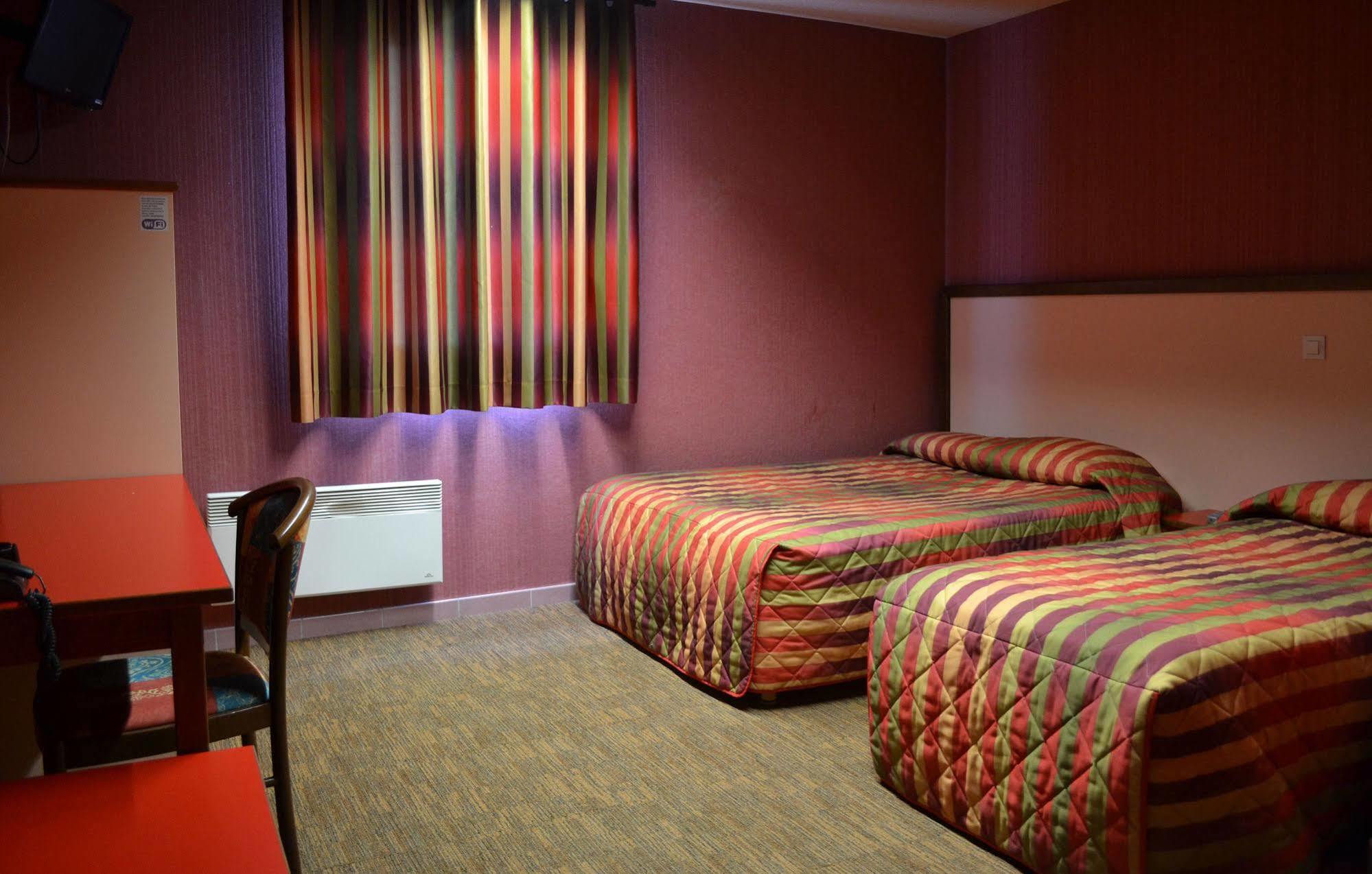Hotel Siatel Besancon Chateaufarine Buitenkant foto